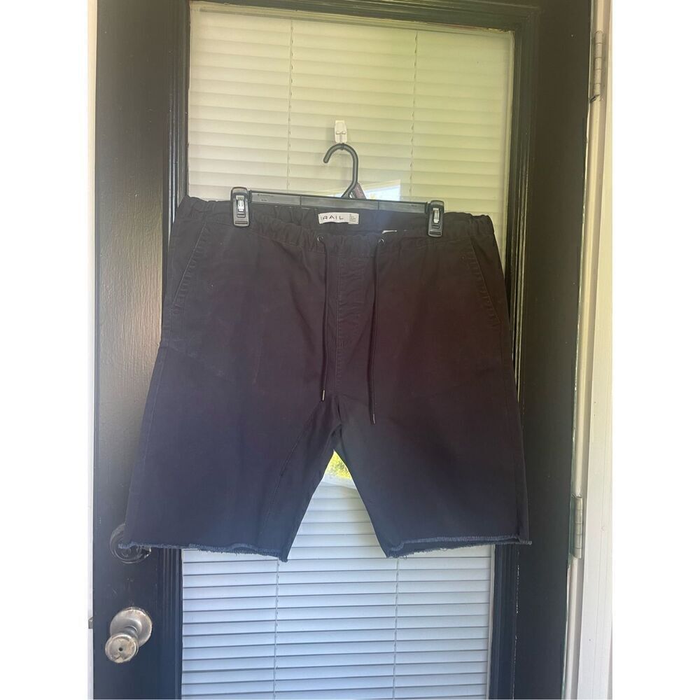 The Rail Drawstring Waist Pull On Shorts Black Si… - image 8